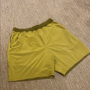 Mens 7in Pace Breaker Short